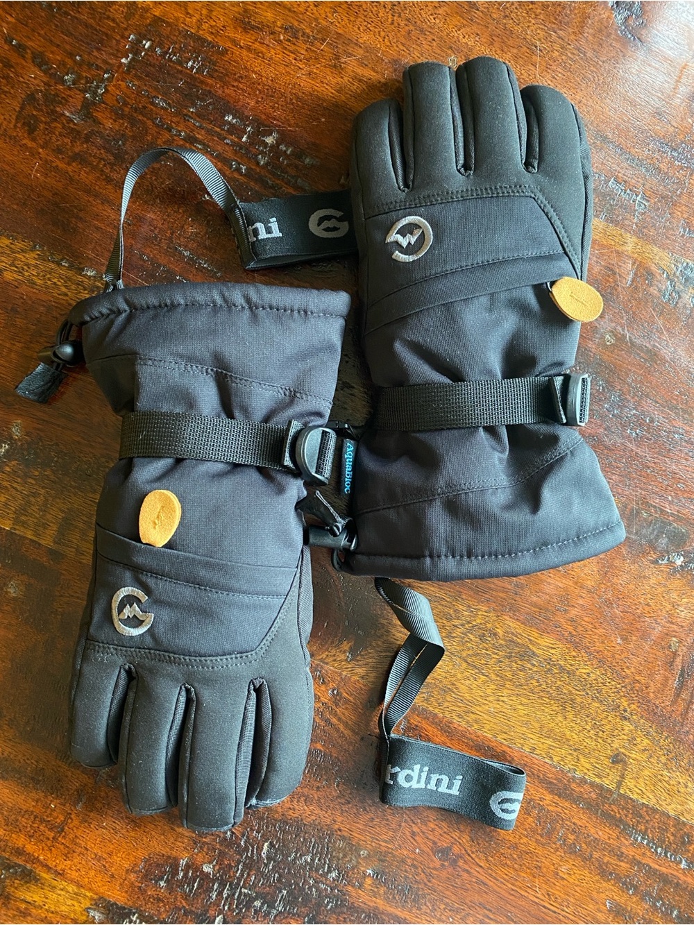 Gordini Stomp Junior Insulated Gloves kids gloves size medium (8-10 years) black